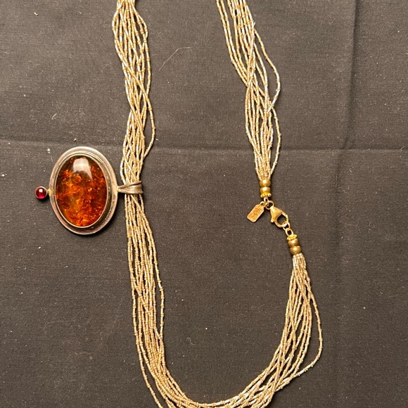 Romantic Necklace - Picture 3 of 6